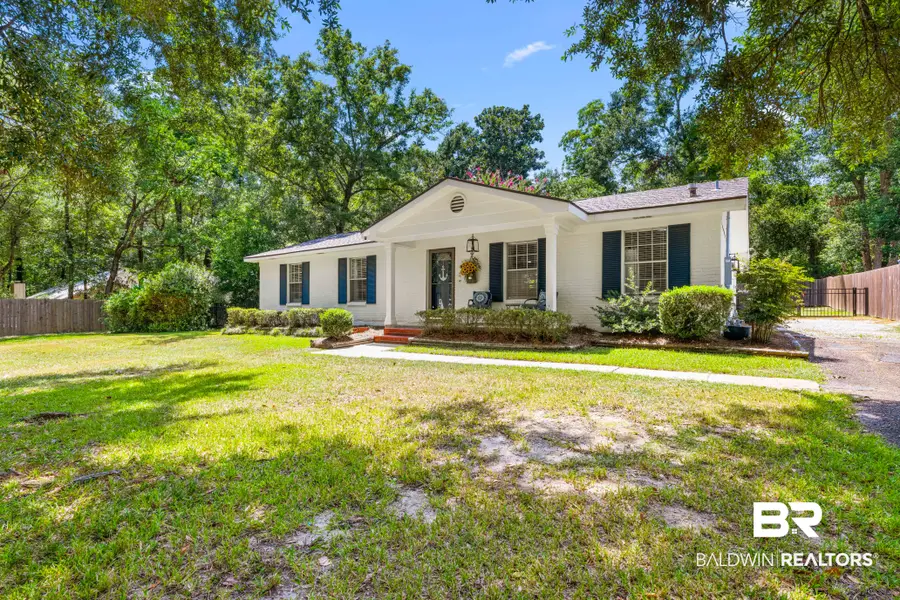 408 S School Street, Fairhope, AL 36532 - #2
