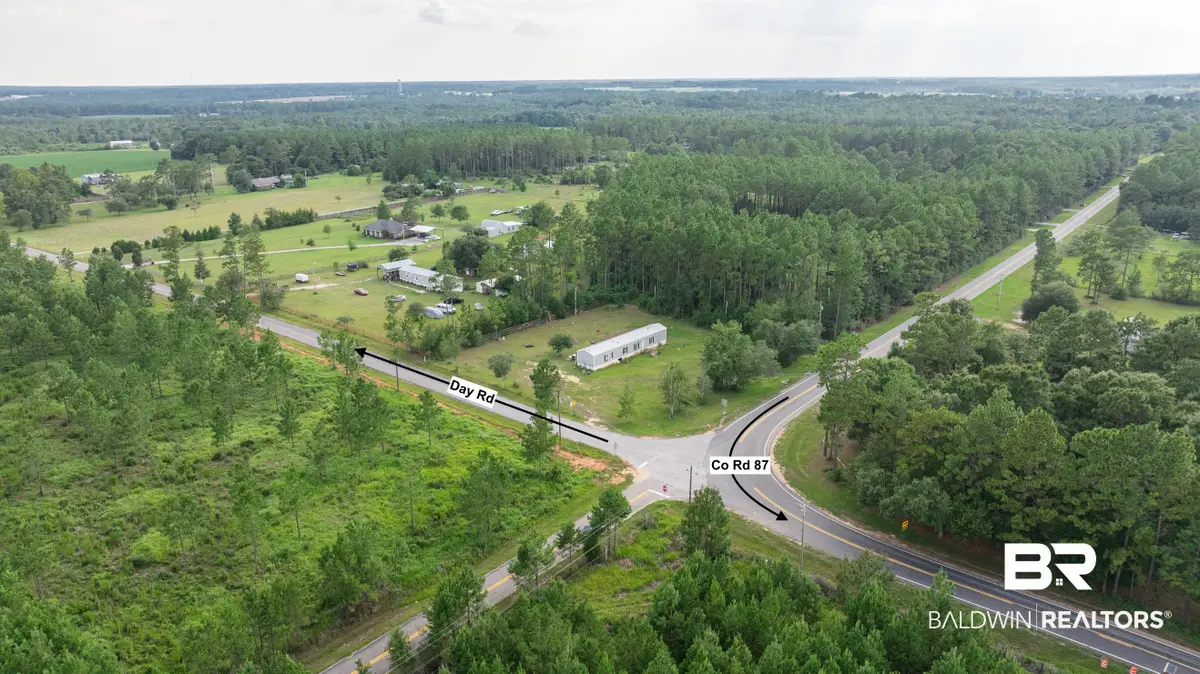 0 Day Rd, Robertsdale, AL 36567 - #1