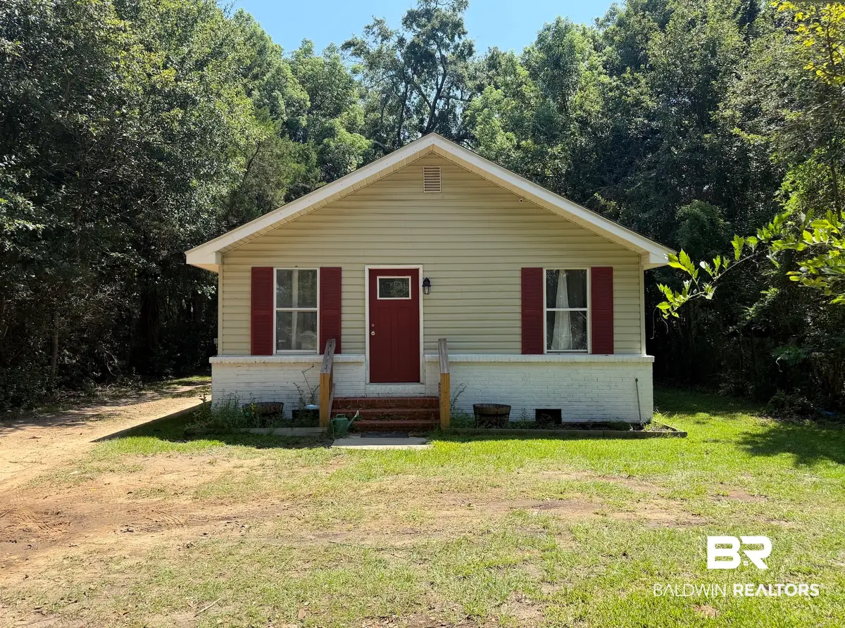 906 N Cedar Street, Foley, AL 36535 - #1