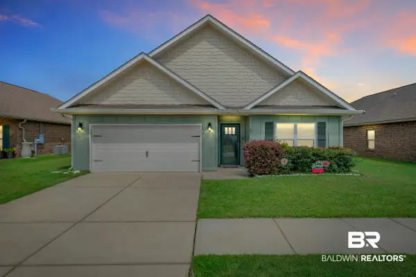 9388 Eiland Dr, Foley, AL 36535