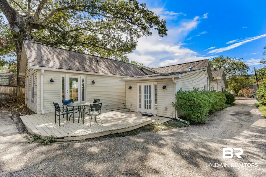 217 S Mobile Street, Fairhope, AL 36532 - #3