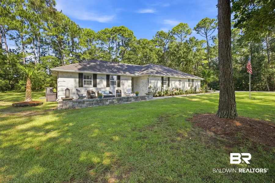 8155 Bay View Dr, Foley, AL 36535 - #2