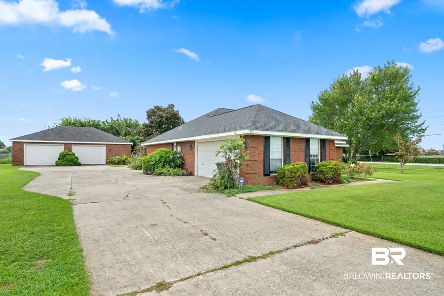 582 Park Avenue, Foley, AL 36535 - #2