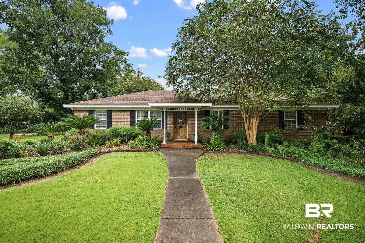 34604 Barclay Ave, Lillian, AL 36549 - #1