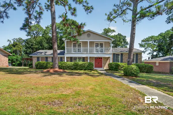 133 Pineridge Rd, Daphne, AL 36526
