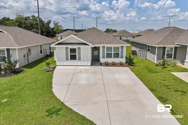1112 S Bay Street, Foley, AL 36535