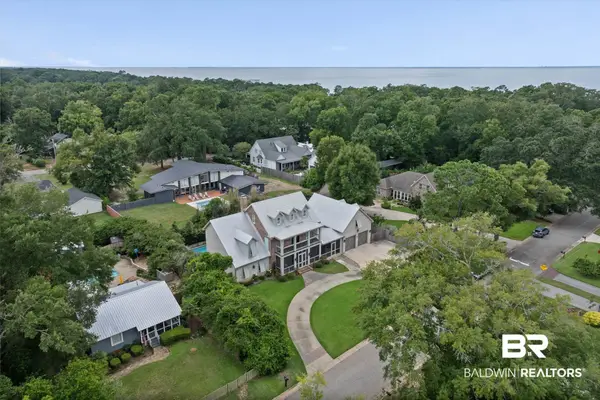 300 Perdido Avenue, Fairhope, AL 36532
