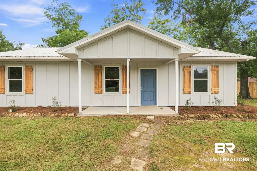 1700 S Oak Street, Foley, AL 36535 - #2