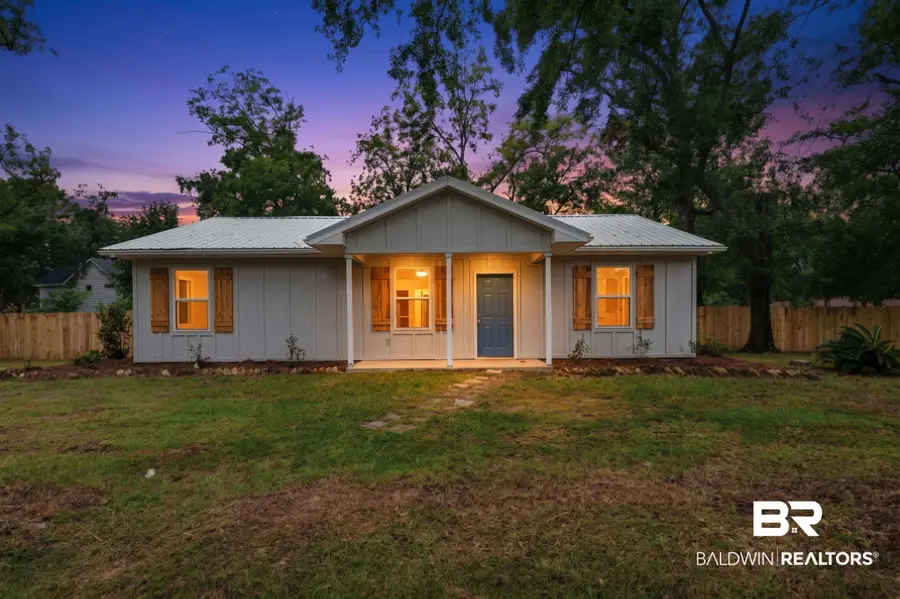 1700 S Oak Street, Foley, AL 36535 - #3