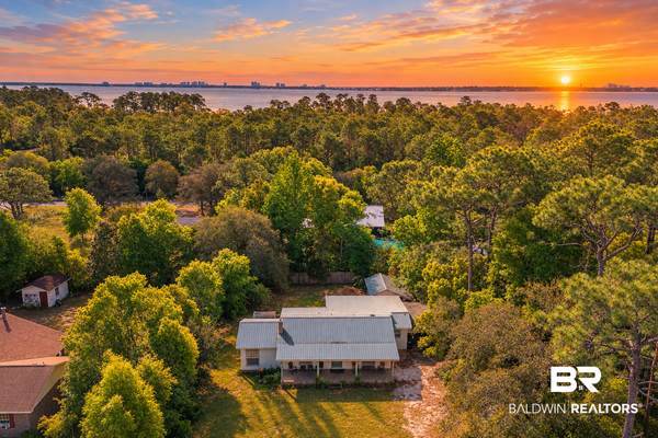 30798 Cedar Street, Perdido Beach, AL 36530