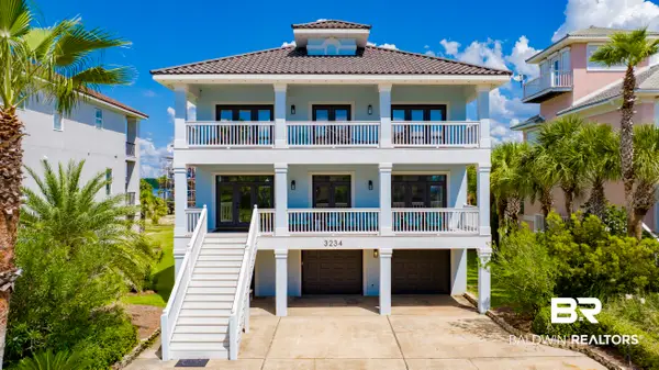 3234 Dolphin Dr, Gulf Shores, AL 36542