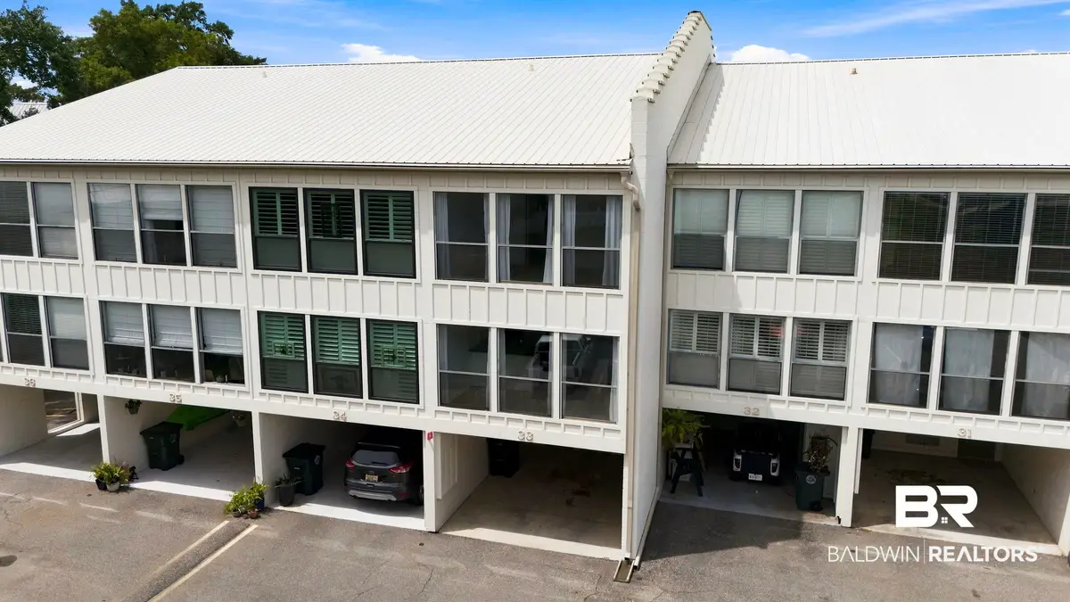 710 S Mobile Street #APT 33, Fairhope, AL 36532 - #1