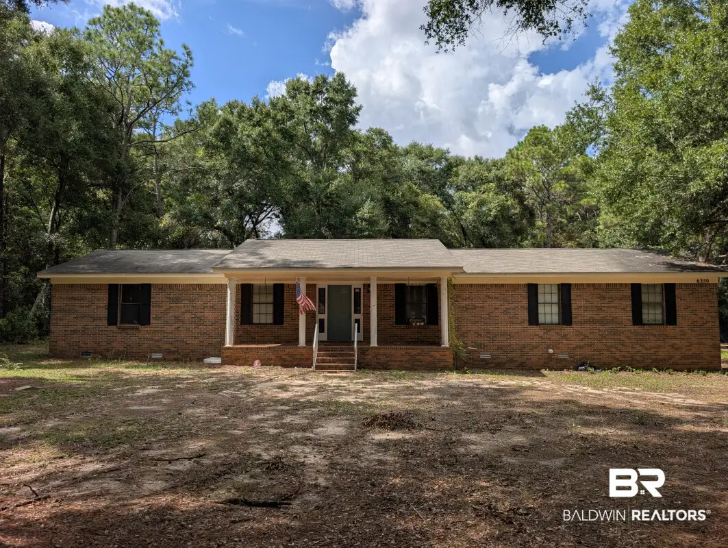 6350 Sherry Dr, Mobile, AL 36618 - #1
