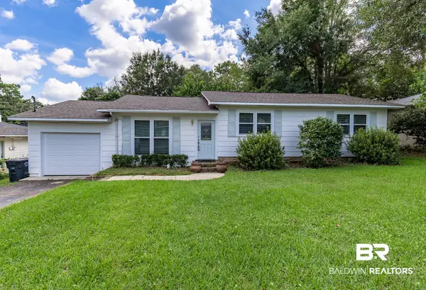 602 Gayfer Avenue, Fairhope, AL 36532
