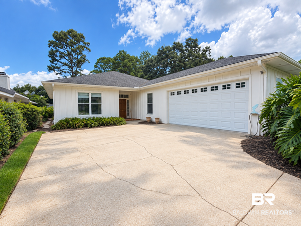 103 Oak Bend Court, Fairhope, AL 36532