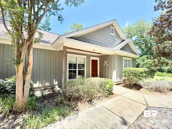 9916 Windmill Road #10, Fairhope, AL 36532