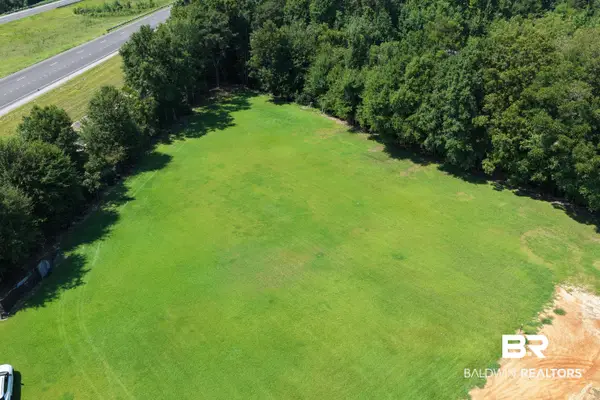 400-A Block Ewing Dr., Atmore, AL 36502