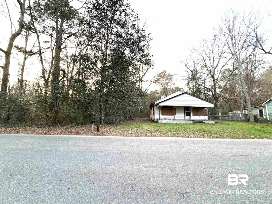 817 Martin Luther King Drive, Brewton, AL 36427 - #2