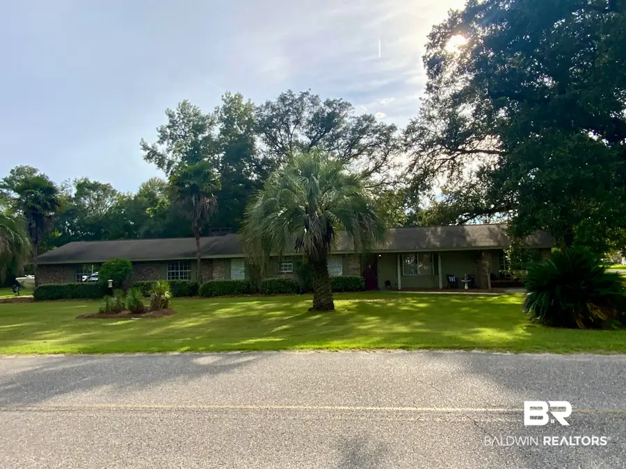 511 N Day Avenue, Bay Minette, AL 36507 - #2