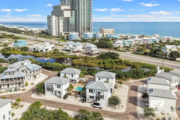 11 Meeting House Square, Orange Beach, AL 36561