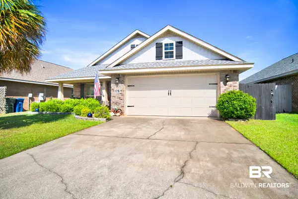 1716 Arcadia Dr, Foley, AL 36535