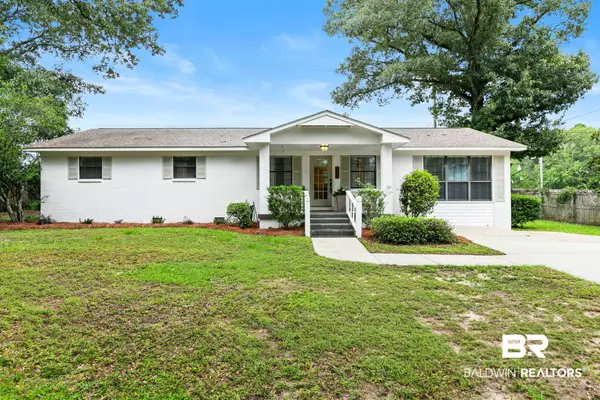 105 Sara Avenue N, Spanish Fort, AL 36527