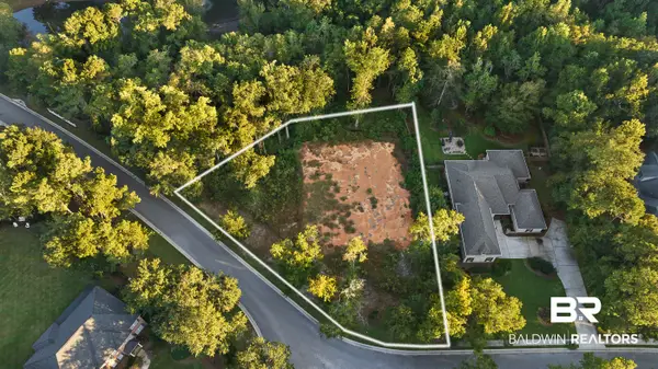 39 Saddlewood Lane, Fairhope, AL 36532