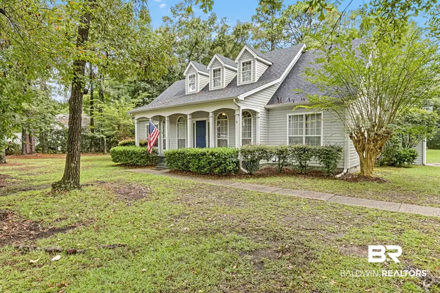 907 Mixon Avenue, Bay Minette, AL 36507 - #2