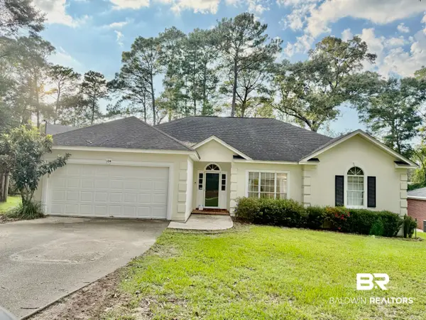 104 Wild Oak Drive, Daphne, AL 36526