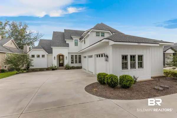 818 Apricot Lane, Fairhope, AL 36532