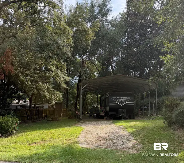 604 Buena Vista Drive, Lillian, AL 36549