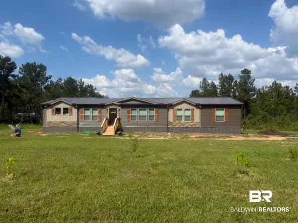 26641 Linholm Road, Robertsdale, AL 36567