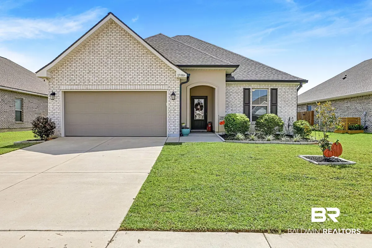 17084 Delta Avenue, Robertsdale, AL 36567 - #1