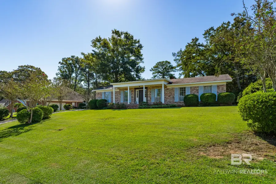 156 Country Club Drive, Daphne, AL 36526 - #3