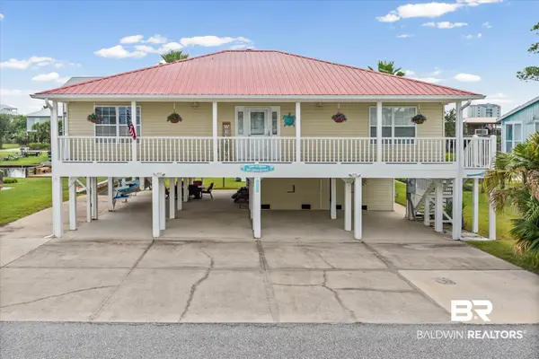 237 W 6th Avenue, Gulf Shores, AL 36542