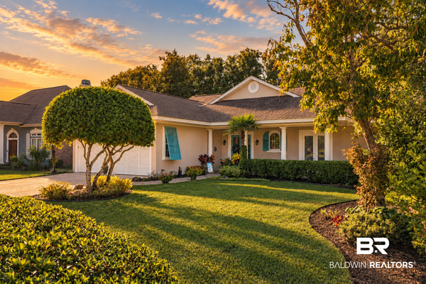 33 Lagoon Drive, Gulf Shores, AL 36542