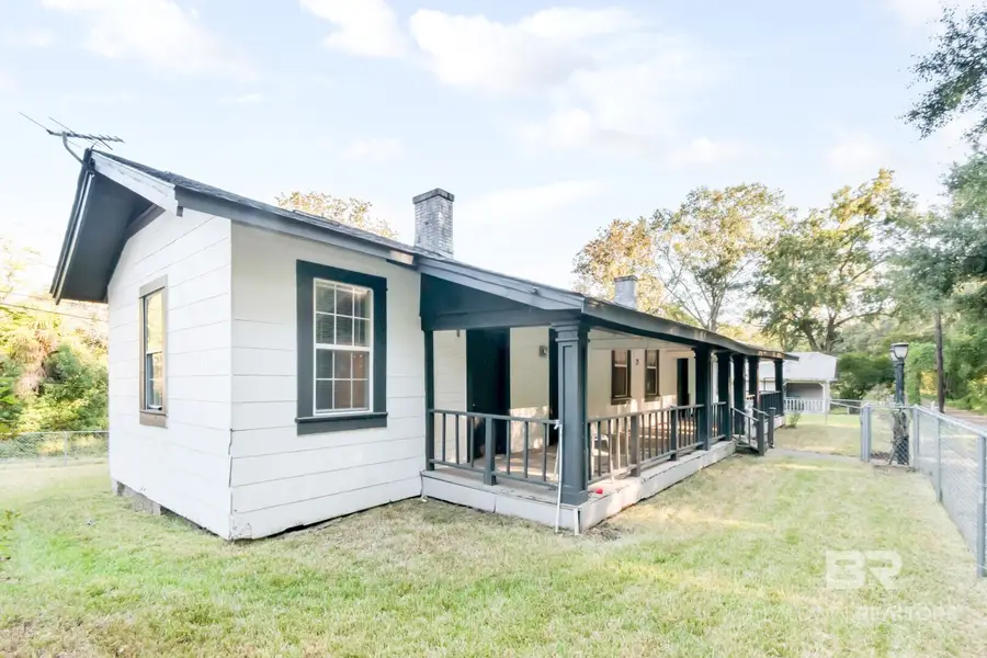 25 Southern Street, Chickasaw, AL 36611 - #2