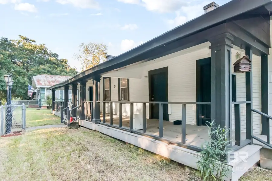 25 Southern Street, Chickasaw, AL 36611 - #3
