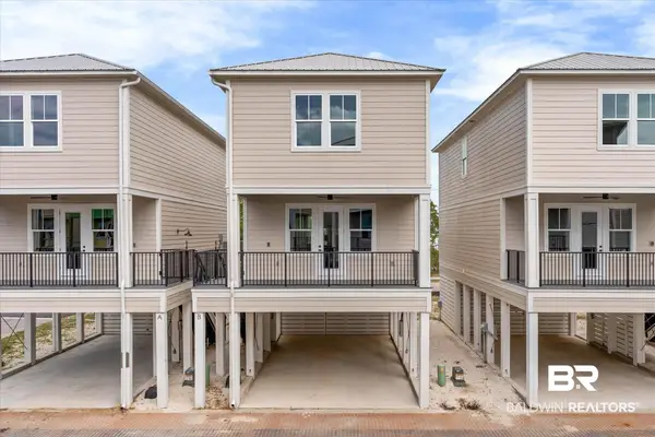 951 W Lagoon Avenue #B, Gulf Shores, AL 36542