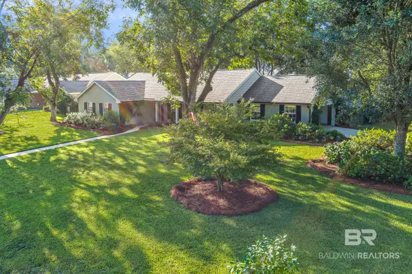 4 Woodgrove Circle, Fairhope, AL 36532