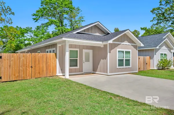 18135 Hoiles Street, Robertsdale, AL 36567