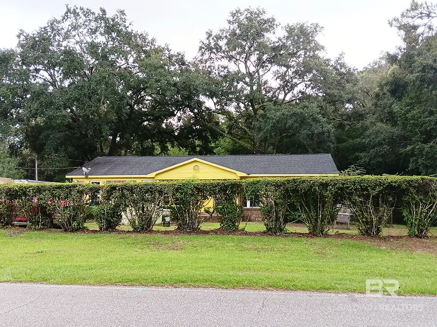 1304 Oak Street, Daphne, AL 36526 - #3