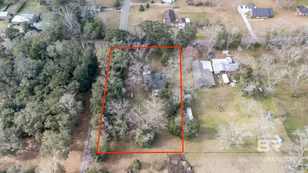 21006 Lawrence Road, Fairhope, AL 36532