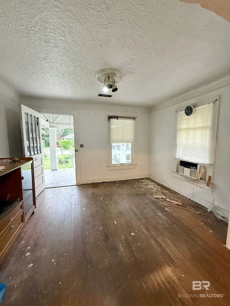 204 N E Street #A,B and C, Pensacola, FL 32502 - #3
