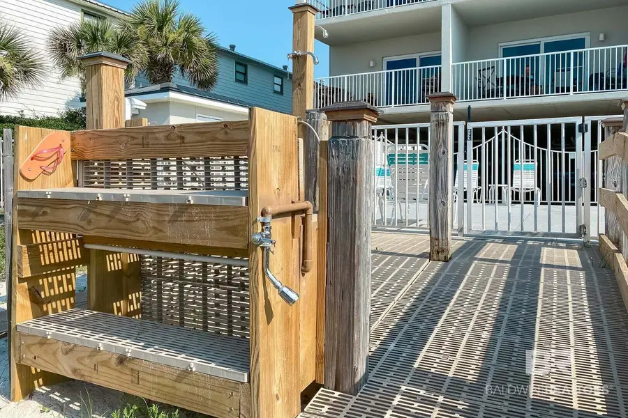 433 W Beach Blvd #103, Gulf Shores, AL 36542 - #3