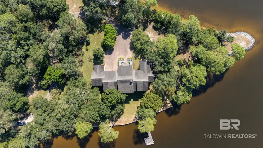 8760 Red Fish Point Rd, Lillian, AL 36549 - #3