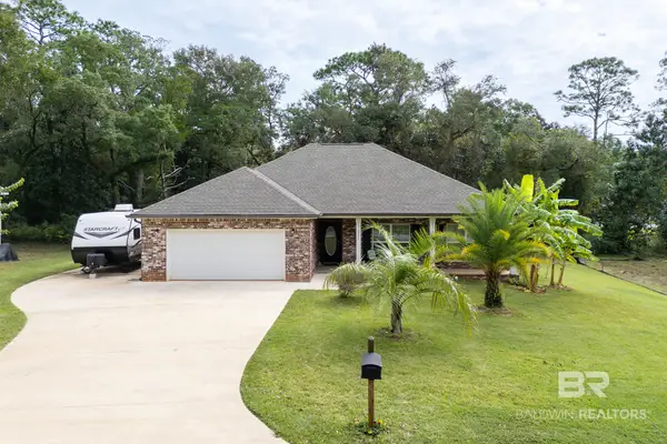 2593 Rosinton Circle, Lillian, AL 36549