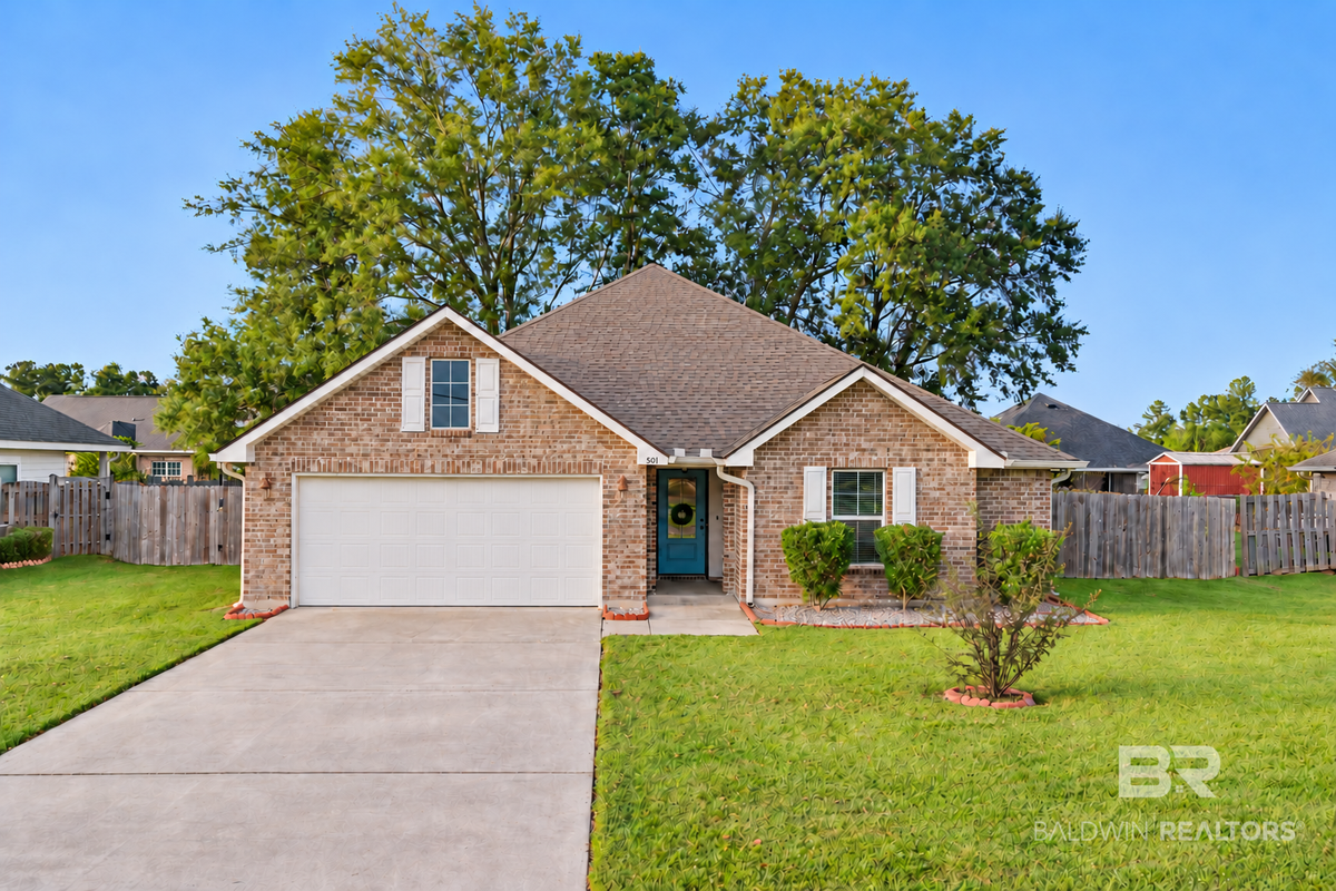 501 E Shriver Ave, Summerdale, AL 36580 - #1