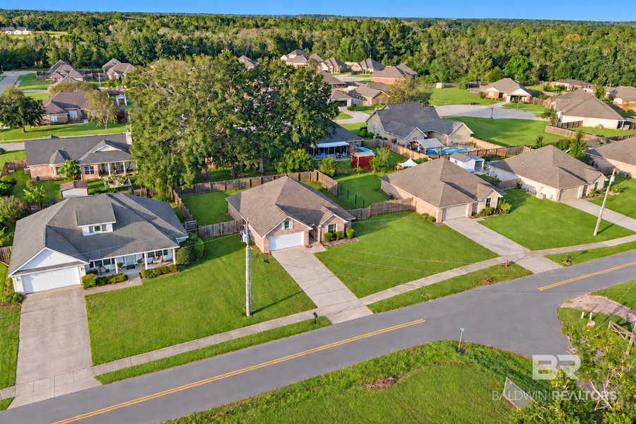 501 E Shriver Ave, Summerdale, AL 36580 - #2