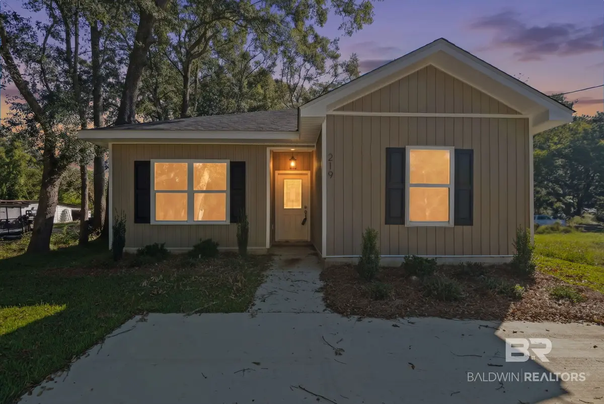 219 Townsend Ave, Bay Minette, AL 36507 - #1